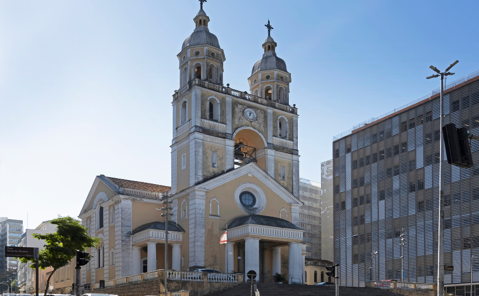 Catedral Metropolitana Sendo Guia