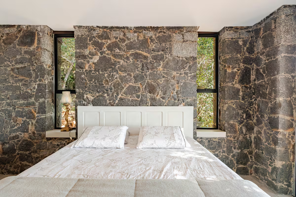 de588cca-27e2-42fd-8dbc-b5bbd6301842