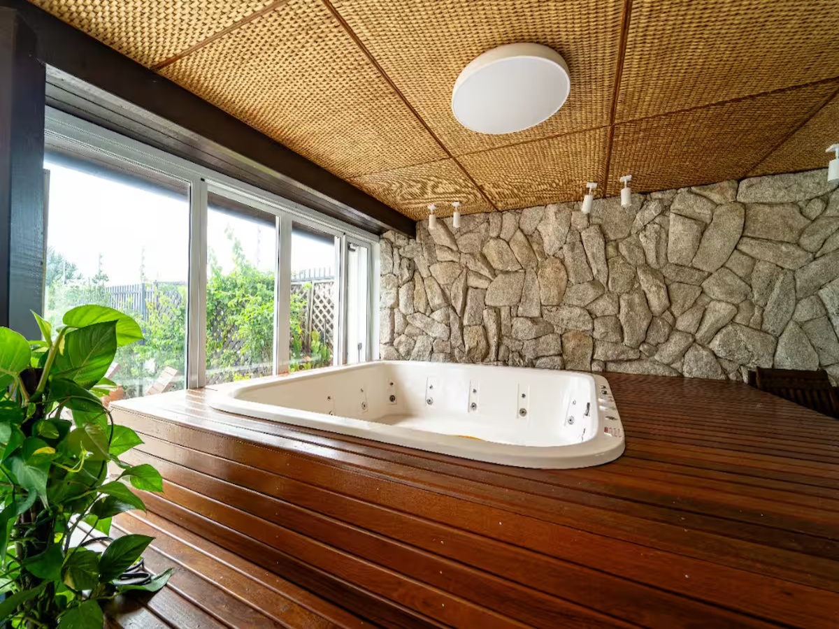 fbbe13ec-7861-439e-8b65-5446d681dfc8